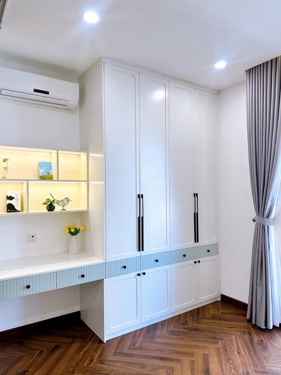 Bán nhà KĐT Louis City Đại Mỗ ô tô tránh vỉa hè rộng kinh doanh đẹp DT 111M 5T MT 6M giá 30,5 tỷ - Ảnh chính